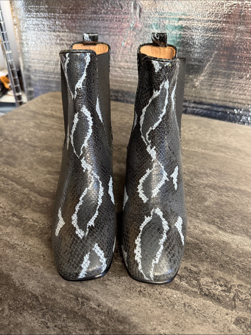 NO. 6 STORE Bristol Ankle Boot. Size 6 - Picture 2 of 7